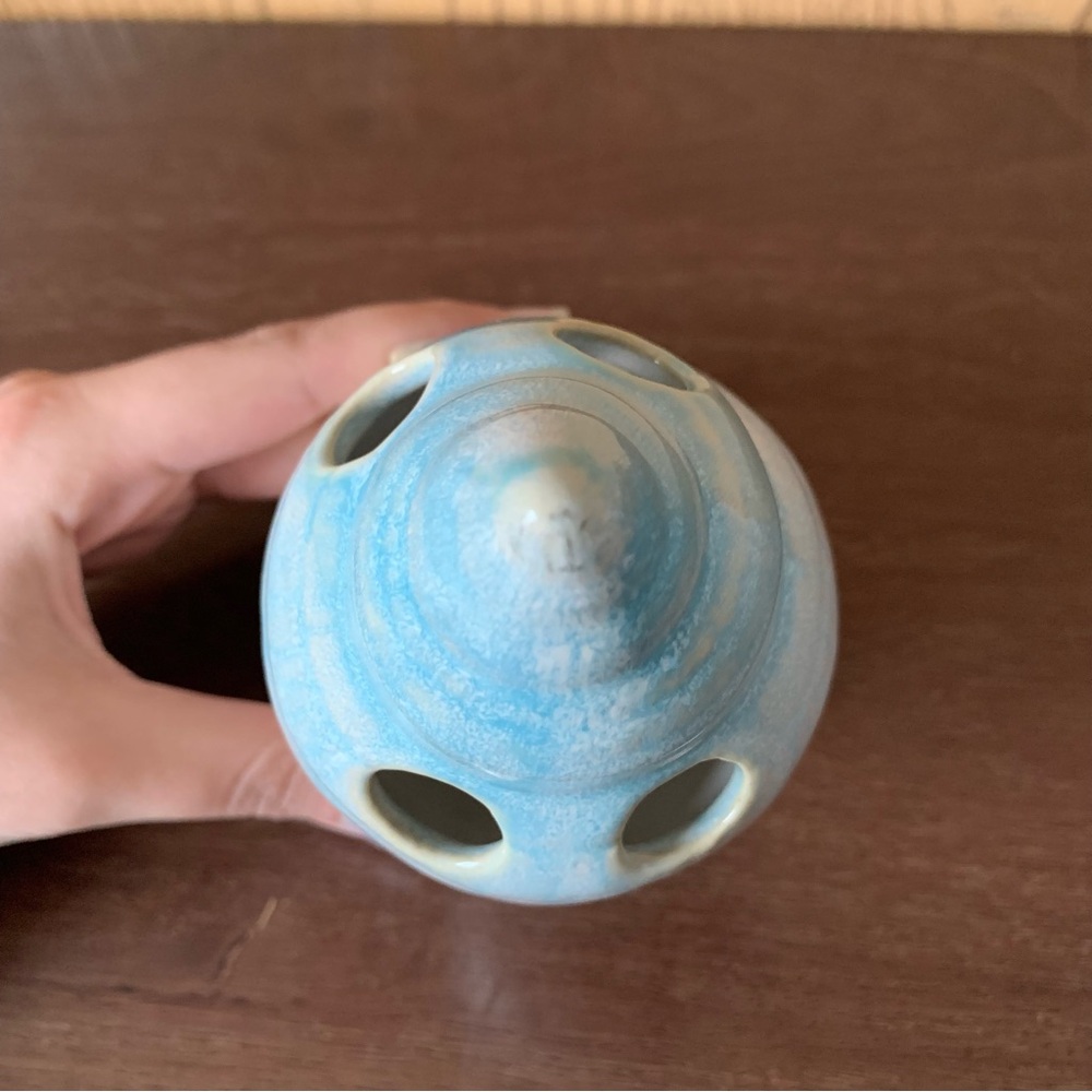 Vintage Seashell Glazed Ceramic Nautical Ocean Blue Coastal Toothbrush Holder - Picture 5 of 5